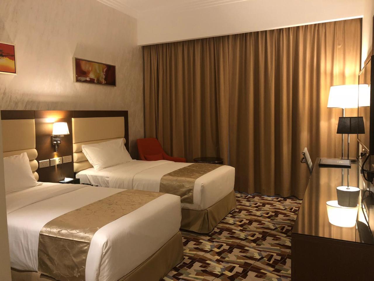 Al Murooj Grand Hotel Mascate Exterior foto